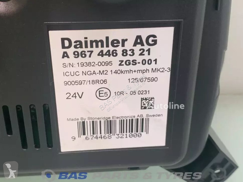 قطع غيار الآليات الثقيلة Mercedes