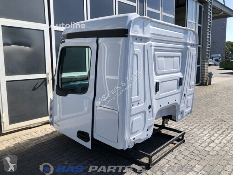 قطع غيار الآليات الثقيلة Mercedes