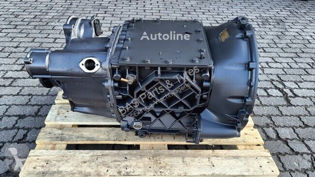 قطع غيار الآليات الثقيلة Renault VT2412B...