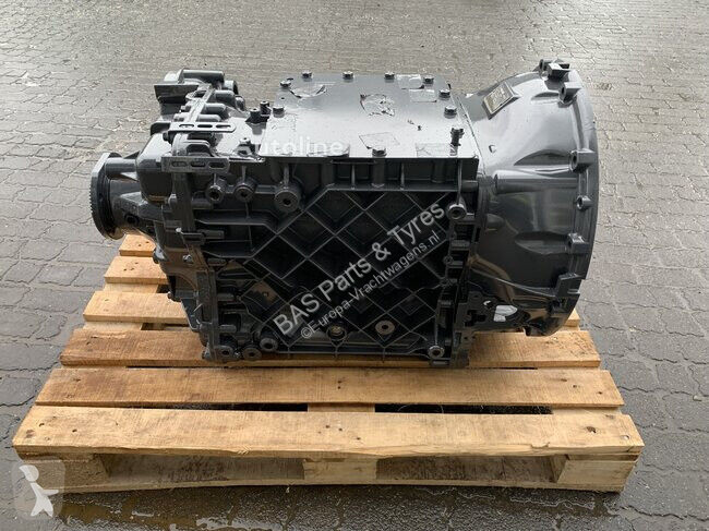 قطع غيار الآليات الثقيلة Renault AT2412E...
