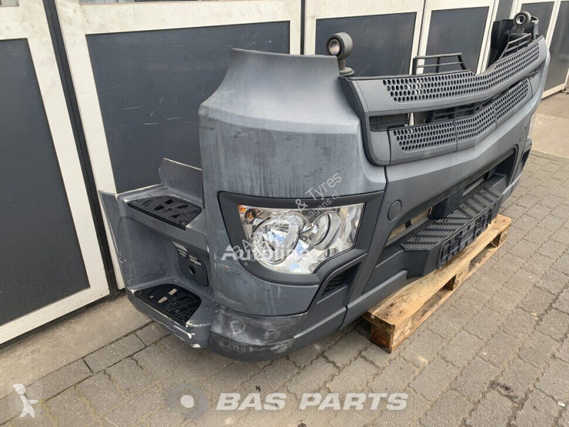 قطع غيار الآليات الثقيلة Mercedes