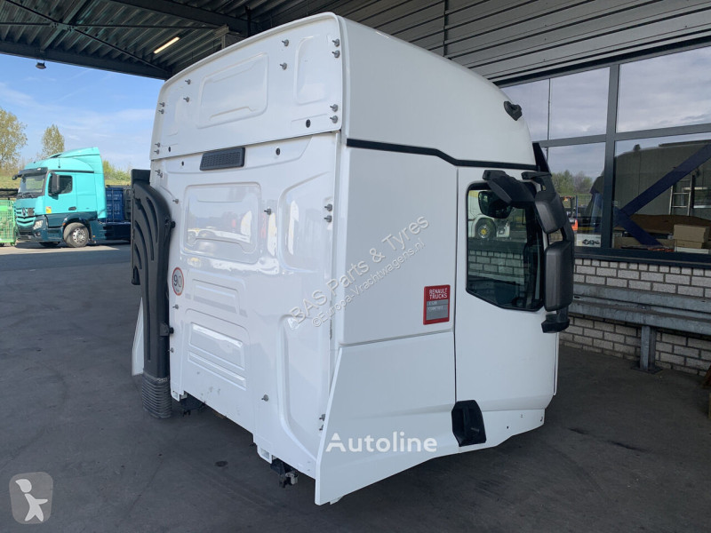 قطع غيار الآليات الثقيلة Renault T-Serie High...