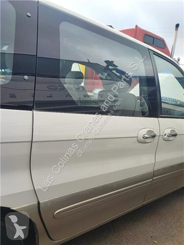 قطع غيار الآليات الثقيلة KIA Poignée de porte...
