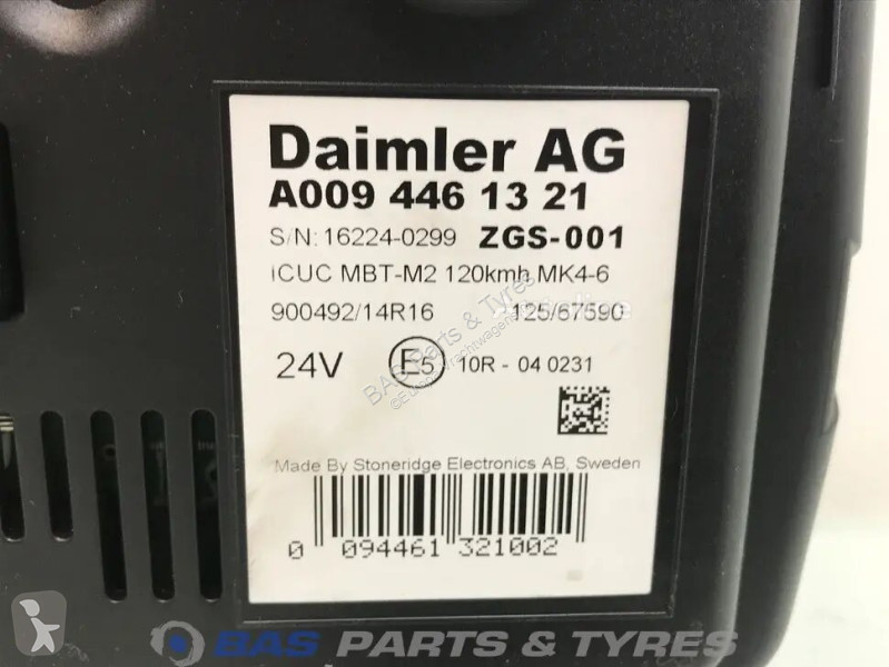 قطع غيار الآليات الثقيلة Mercedes