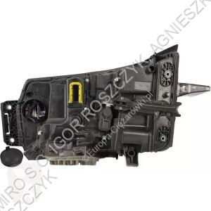 قطع غيار الآليات الثقيلة Renault Phare avant...