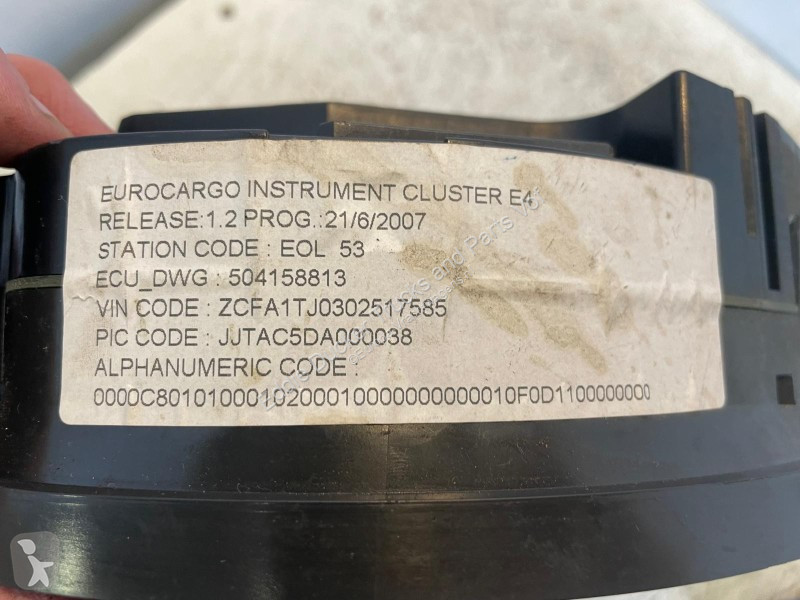 Pièces poids lourds Iveco 504158813 INSTRUMENT...