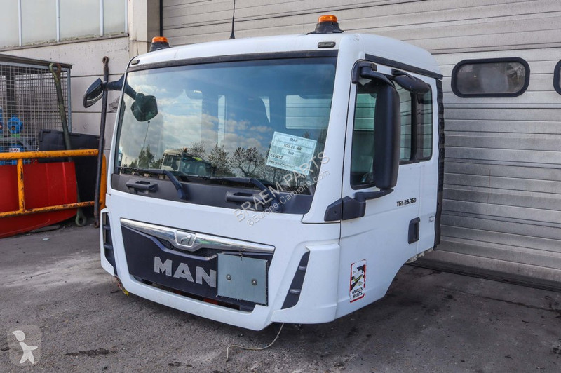قطع غيار الآليات الثقيلة MAN F99L17  EURO6...
