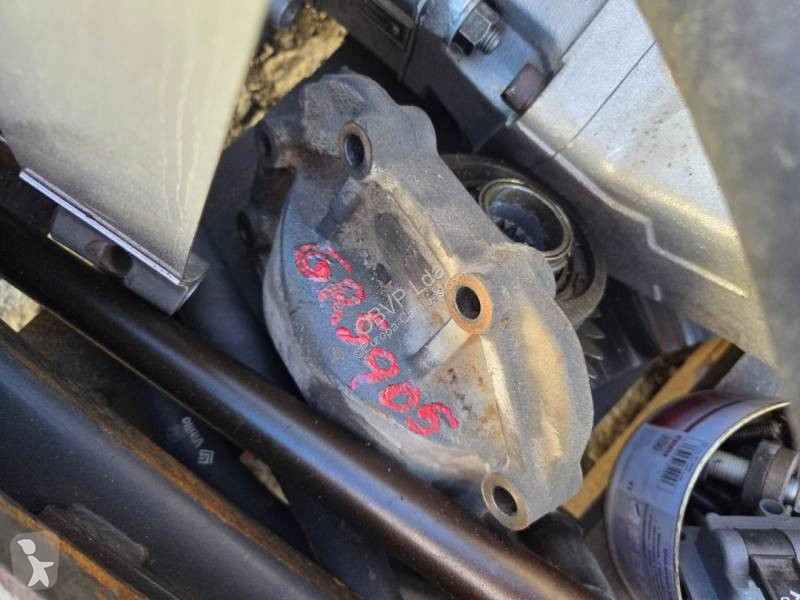 قطع غيار الآليات الثقيلة Scania