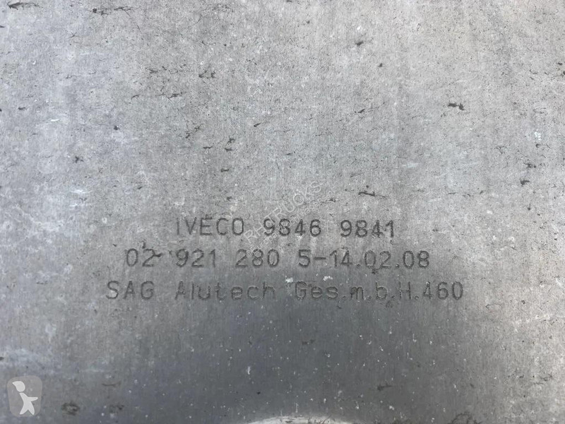 Vrachtwagenonderdelen  460 liter brandstof tank