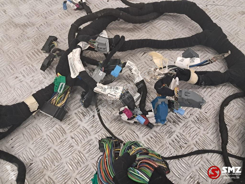 قطع غيار الآليات الثقيلة Ford Occ...