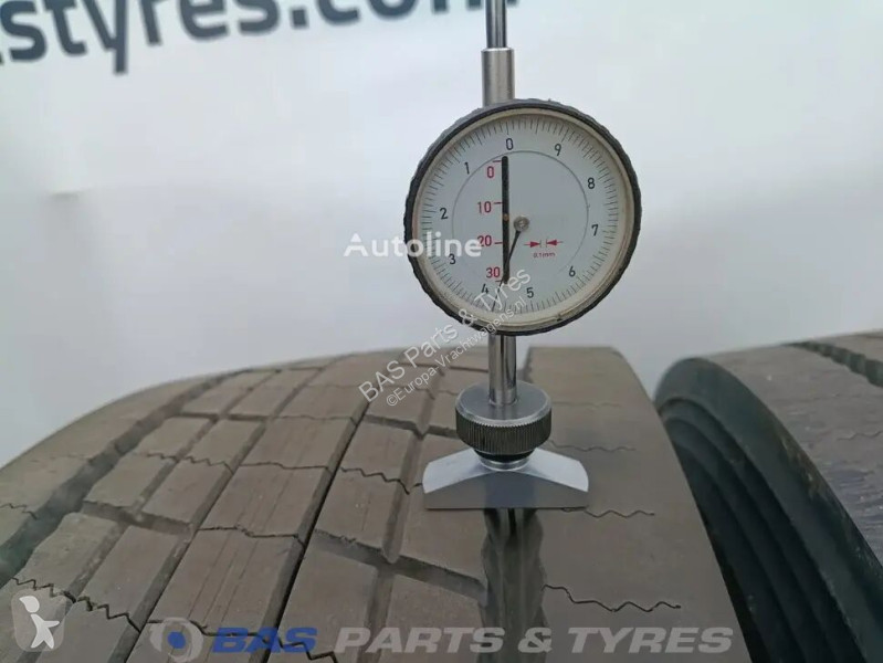 قطع غيار الآليات الثقيلة Bridgestone...