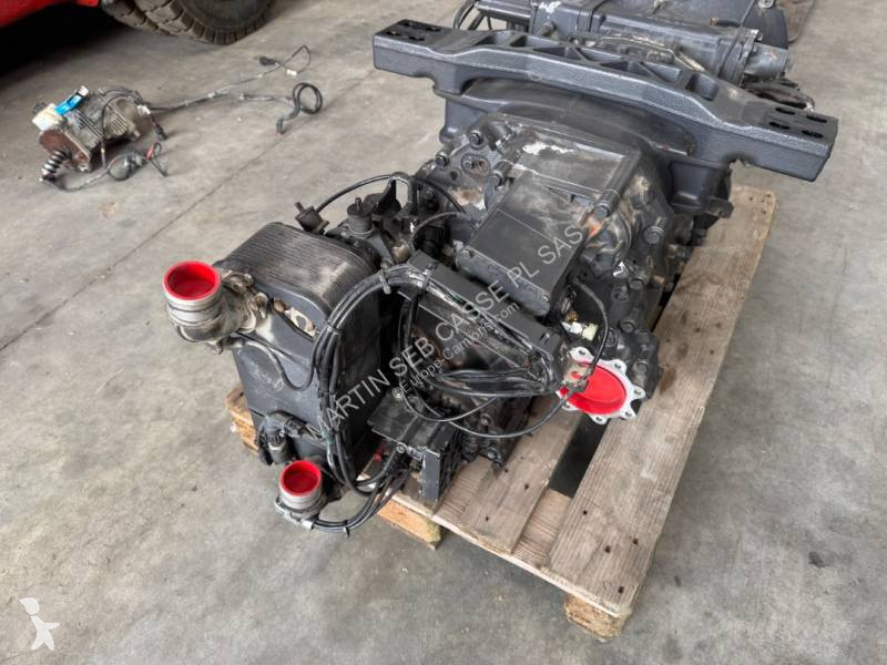 قطع غيار الآليات الثقيلة Scania
