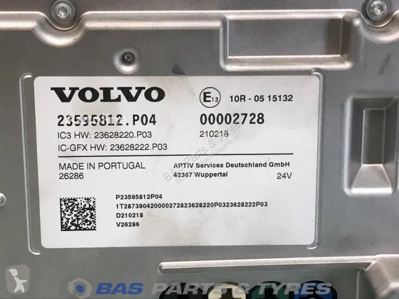 قطع غيار الآليات الثقيلة Volvo