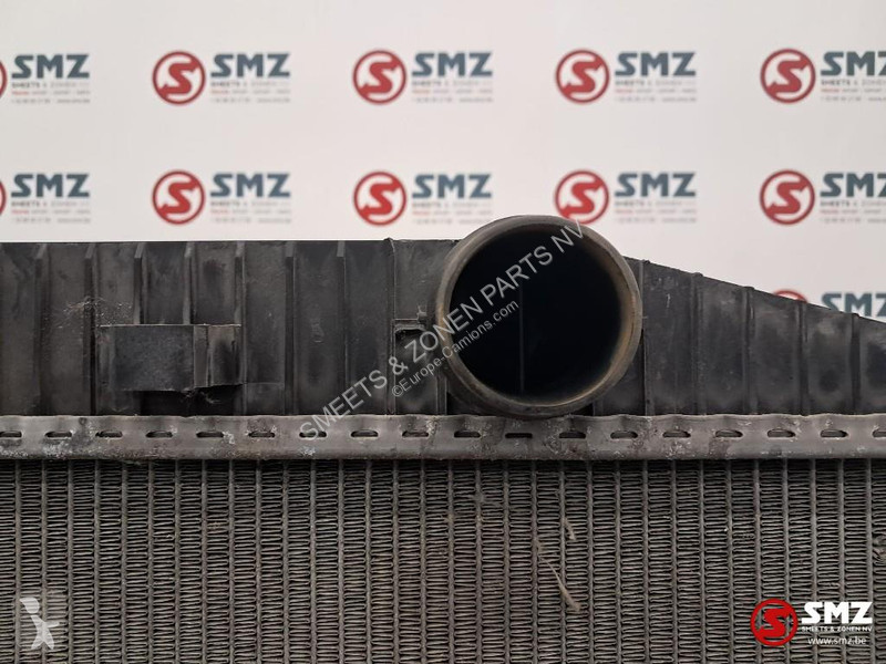 قطع غيار الآليات الثقيلة Iveco Occ radiator Iveco