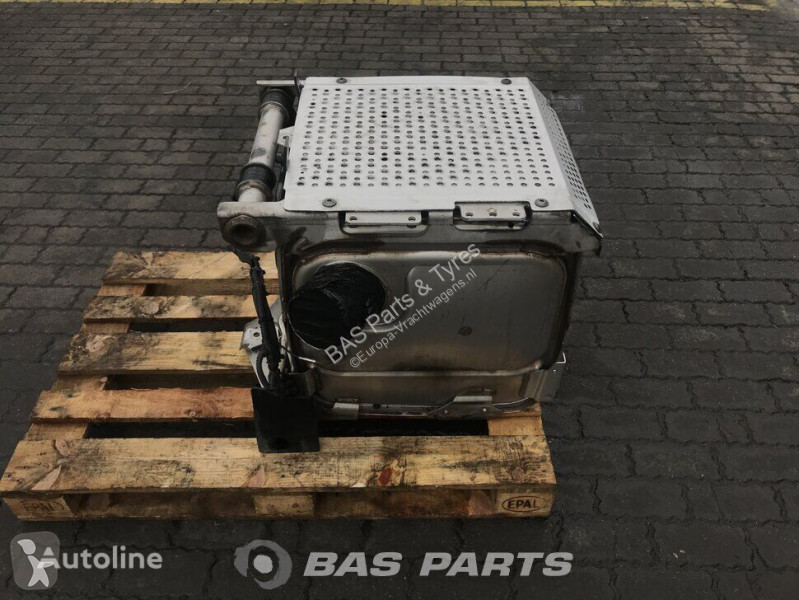 قطع غيار الآليات الثقيلة Mercedes Silencer...