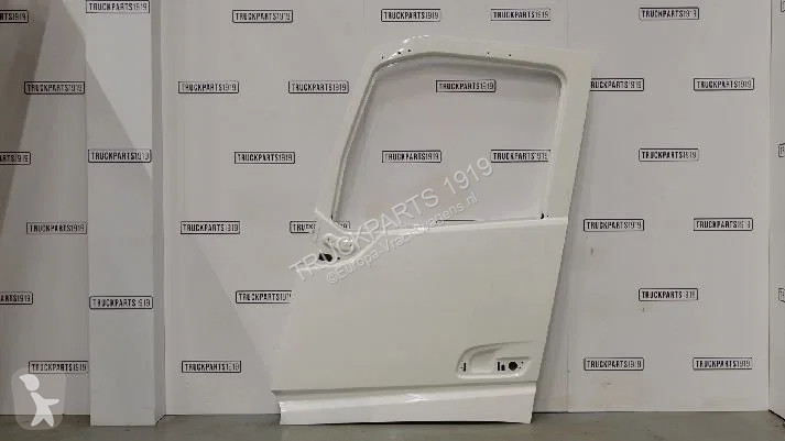 قطع غيار الآليات الثقيلة Volvo Body & Chassis...
