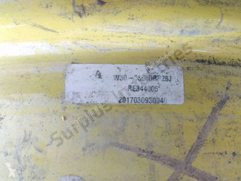 قطع غيار الآليات الثقيلة John Deere 8345R