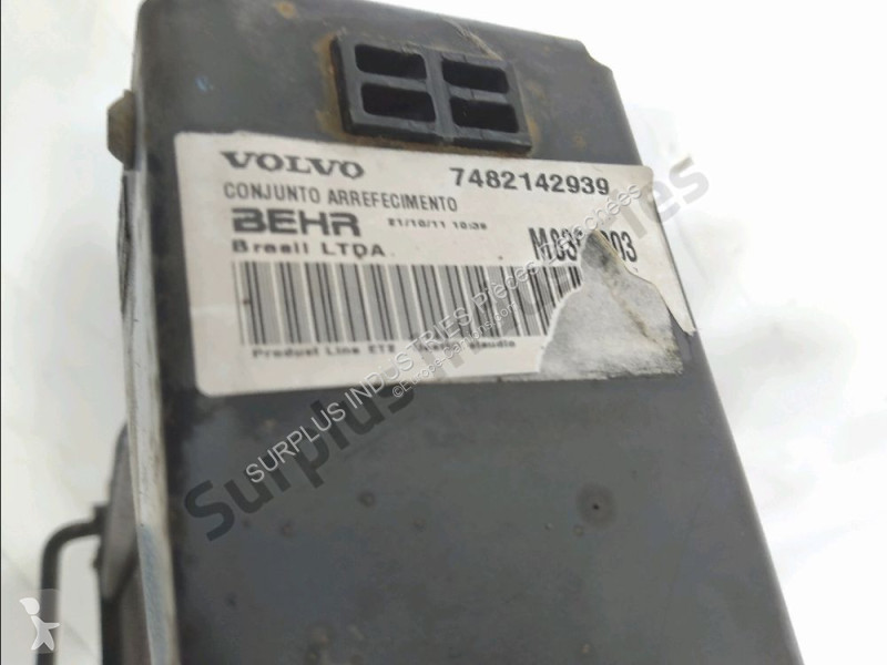 قطع غيار الآليات الثقيلة Volvo FL 240
