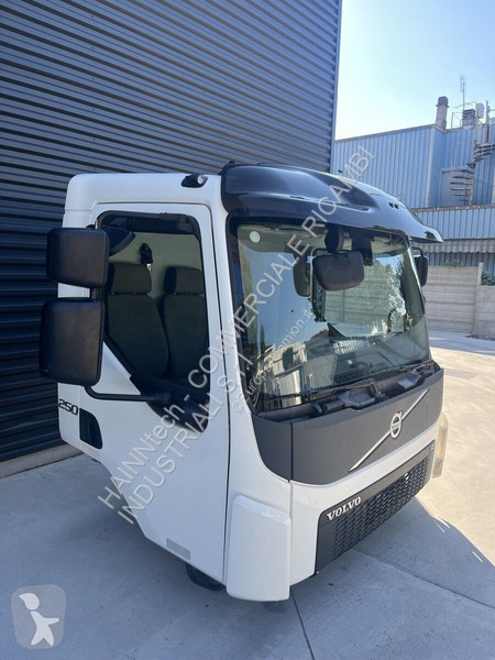 قطع غيار الآليات الثقيلة Volvo