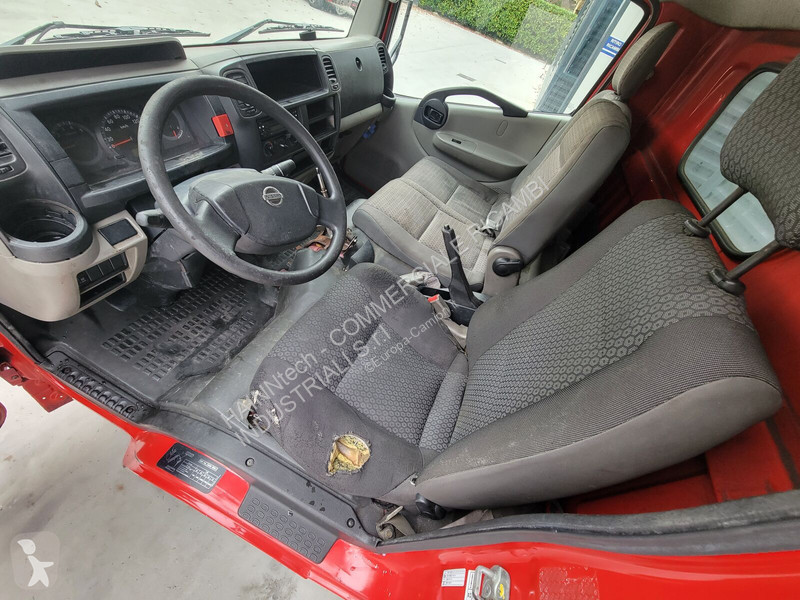 قطع غيار الآليات الثقيلة Nissan CABSTAR 2007 ->