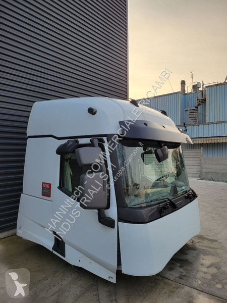 قطع غيار الآليات الثقيلة Renault Euro 6