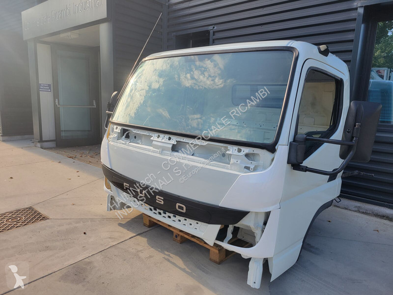 Pezzi di ricambio per mezzi pesanti Mitsubishi...
