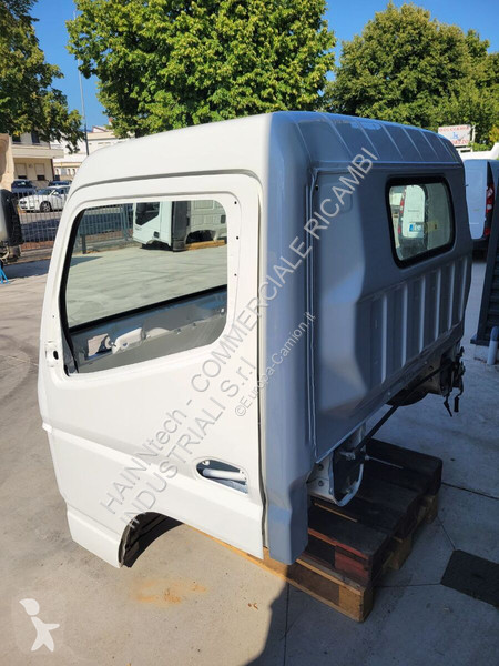 قطع غيار الآليات الثقيلة Mitsubishi Fuso CANTER...