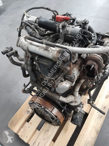 قطع غيار الآليات الثقيلة Isuzu 4JH1 - DMAX...