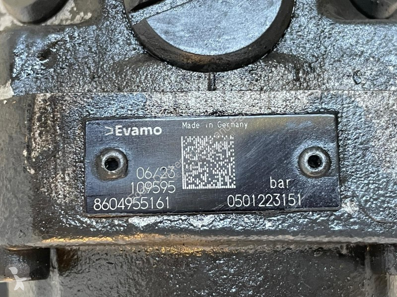 قطع غيار الآليات الثقيلة DAF 2114847 STUURPOMP