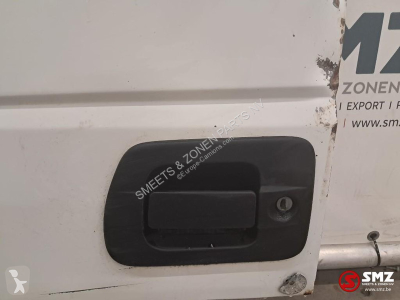 قطع غيار الآليات الثقيلة Iveco Occ deur links...