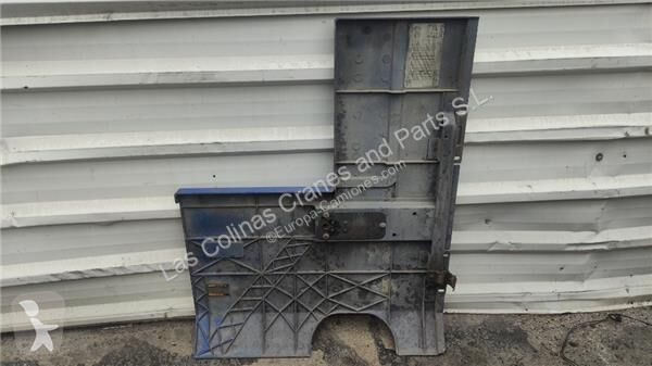 قطع غيار الآليات الثقيلة Renault 390  E2