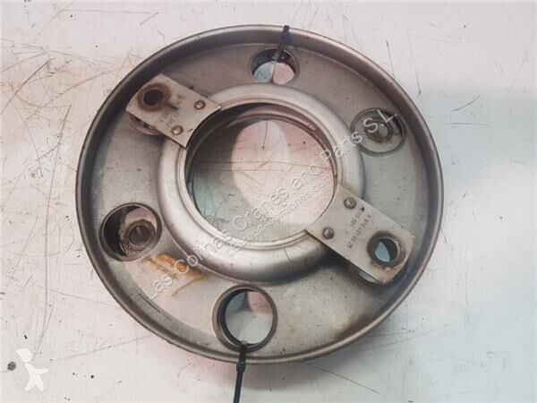 Pezzi di ricambio per mezzi pesanti Mercedes...