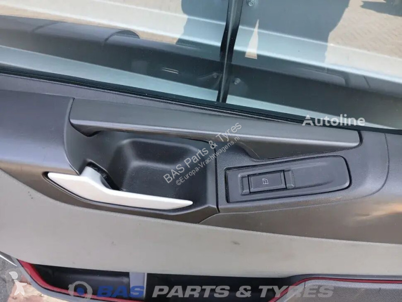 قطع غيار الآليات الثقيلة Volvo