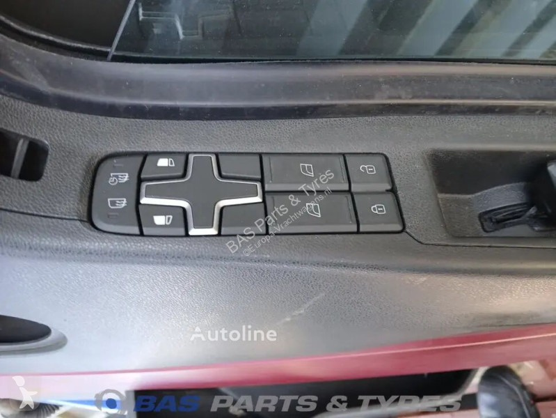 قطع غيار الآليات الثقيلة Volvo