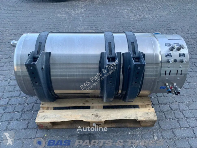 قطع غيار الآليات الثقيلة Scania LNG tank 352 Liter