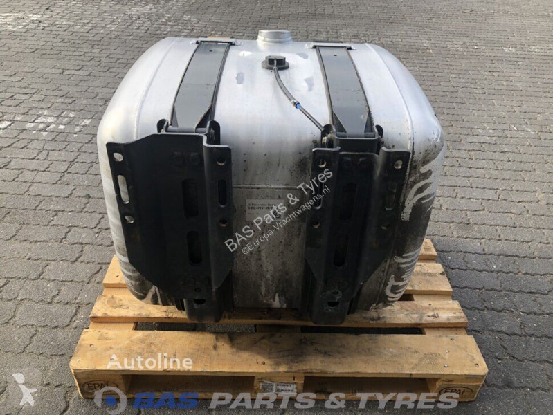 قطع غيار الآليات الثقيلة Mercedes Mercedes 360...