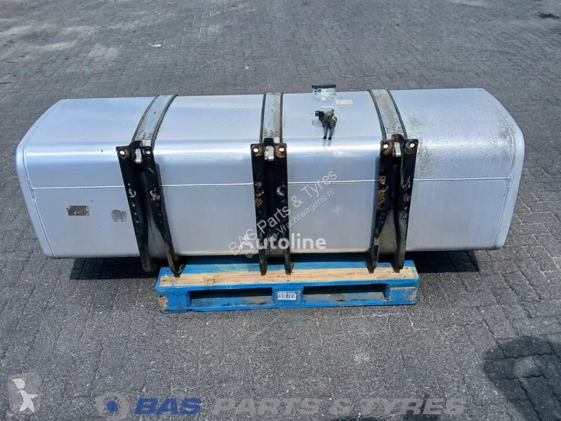 قطع غيار الآليات الثقيلة MAN 780 Liter