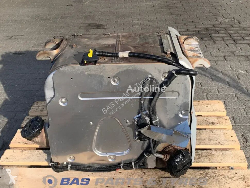 قطع غيار الآليات الثقيلة Renault Silencer