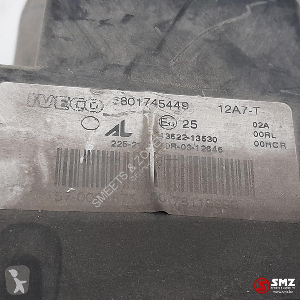 قطع غيار الآليات الثقيلة Iveco Occ koplamp...