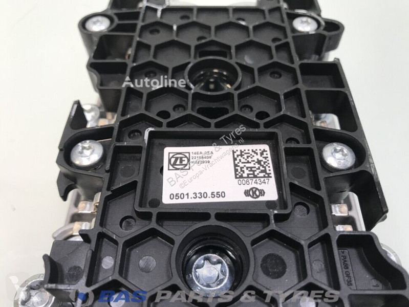 قطع غيار الآليات الثقيلة DAF Valve block