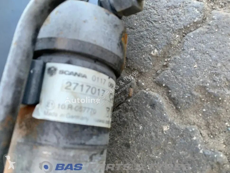 قطع غيار الآليات الثقيلة Scania Steering cylinder