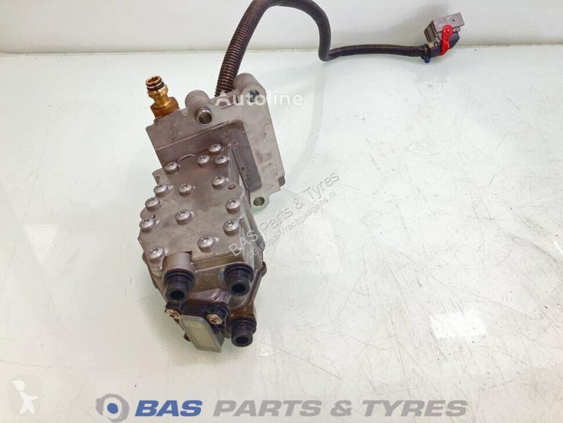 قطع غيار الآليات الثقيلة Renault Solenoid valve