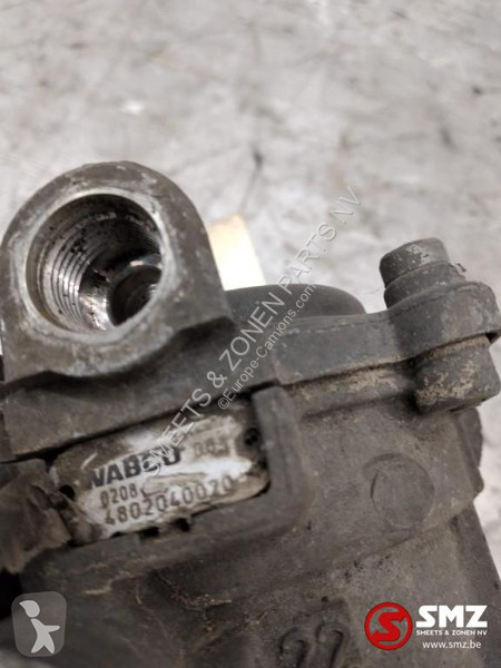 قطع غيار الآليات الثقيلة DAF Occ volgwagen...