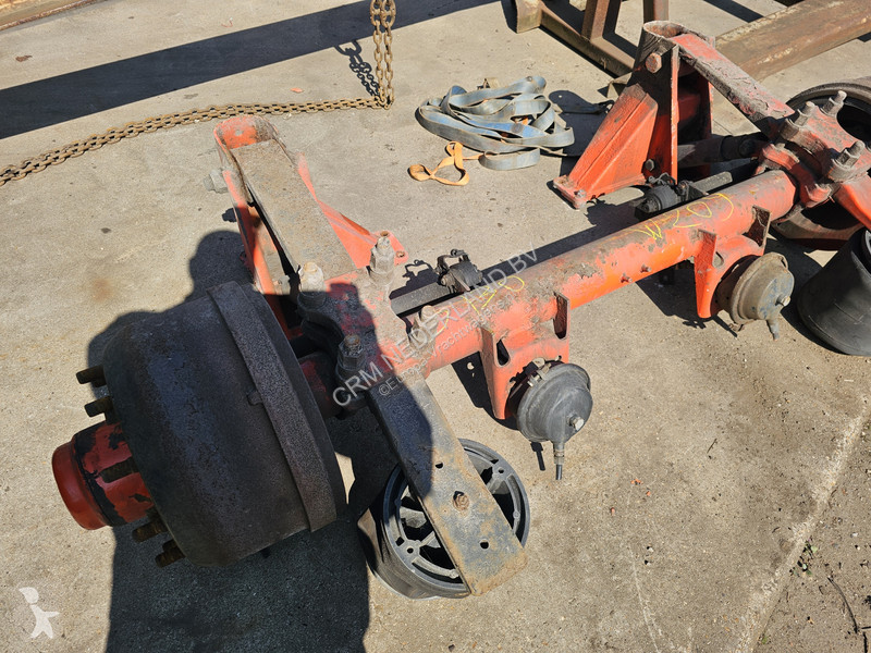 قطع غيار الآليات الثقيلة SMB TRAILER AXLE...