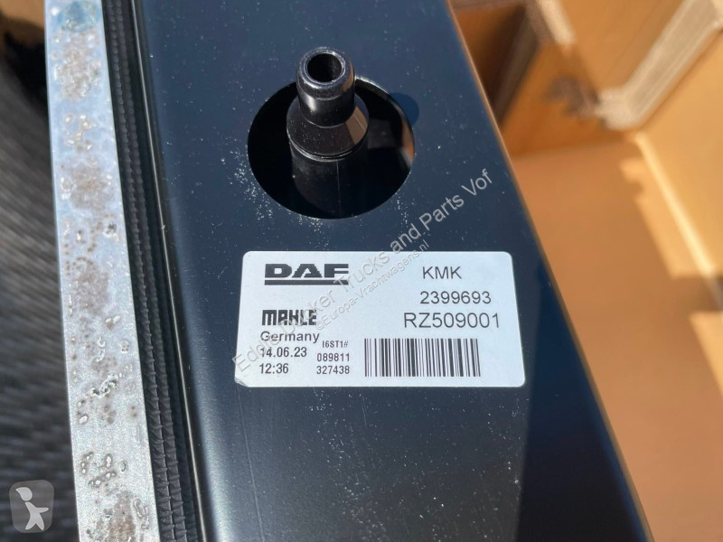 قطع غيار الآليات الثقيلة DAF 2399693 / 2405552...