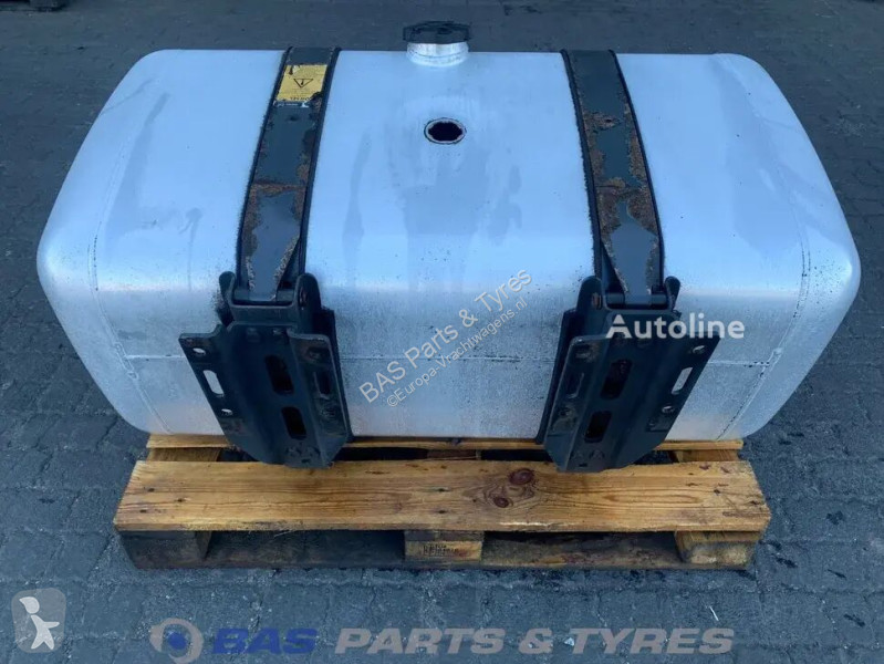 قطع غيار الآليات الثقيلة Mercedes Mercedes 390...