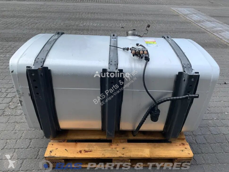قطع غيار الآليات الثقيلة Scania 700 Liter