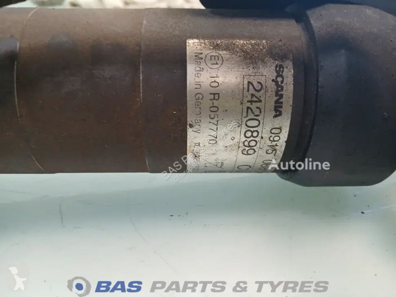 قطع غيار الآليات الثقيلة Scania Steering cylinder