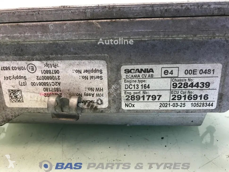Náhradní díly pro kamiony Scania Engine...