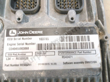 John Deere 6520